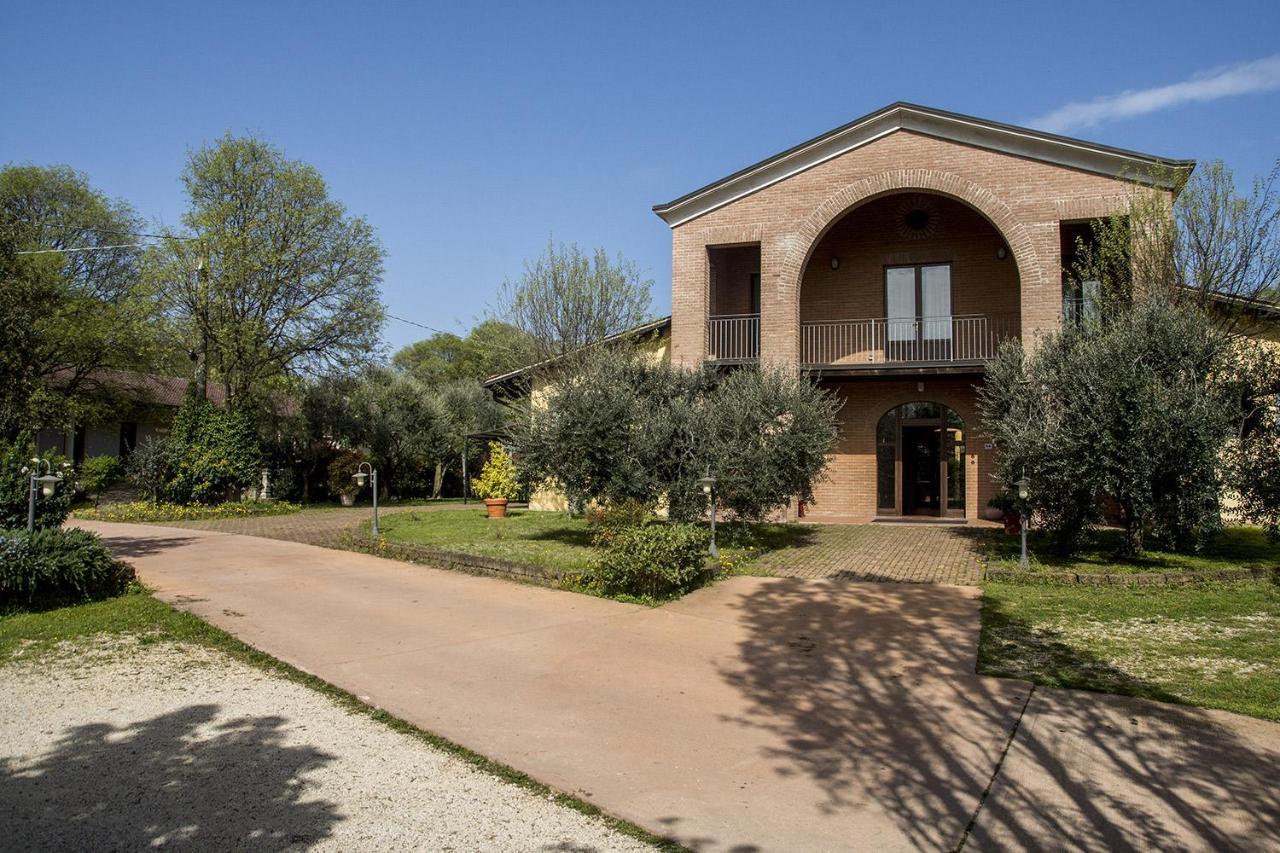 Agriturismo Lupo Bianco Monzambano Dış mekan fotoğraf